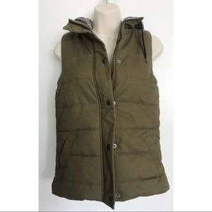 Love tree hooded vest